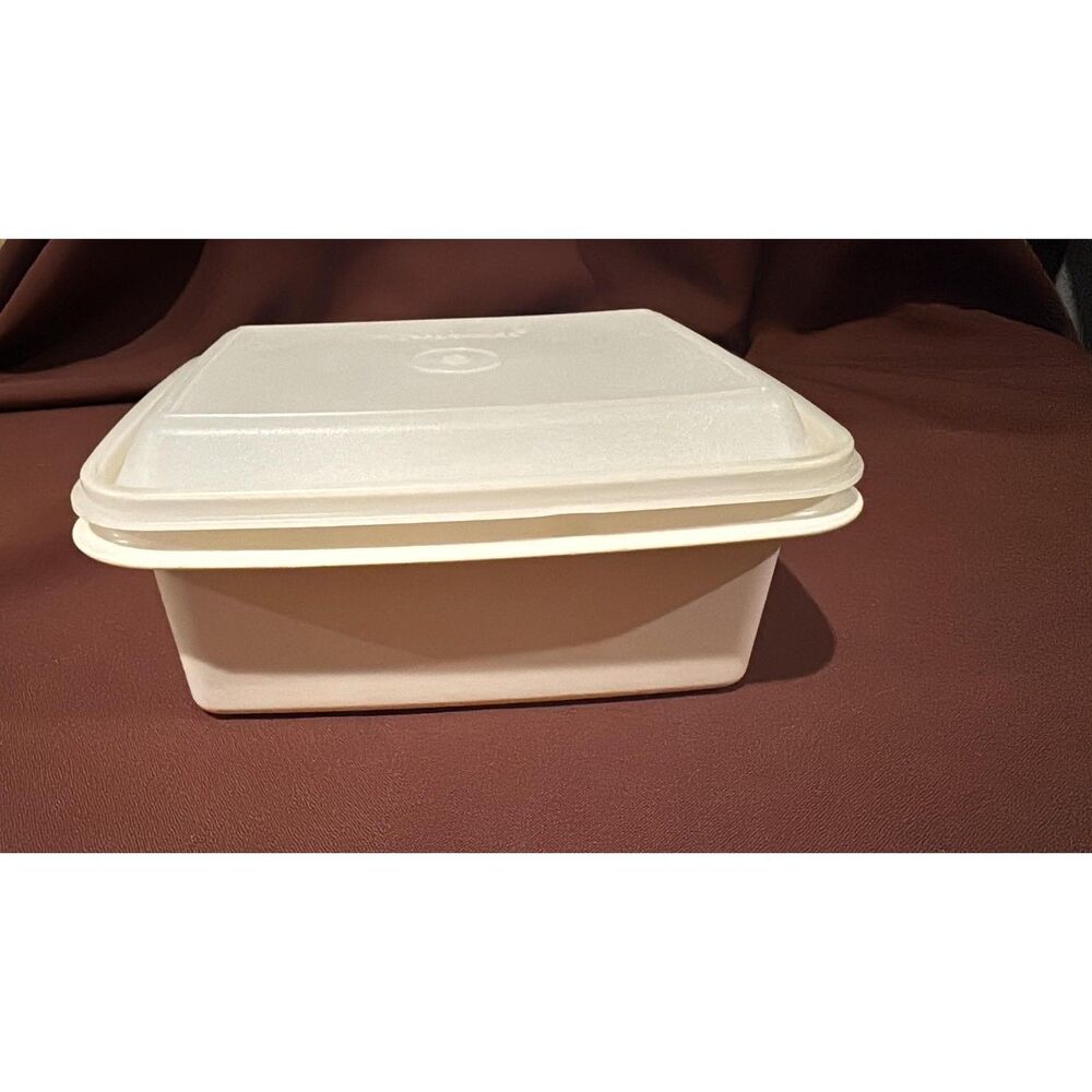 Tupperware 2 piece 1.4L Rectangular Beige Food Container 1252